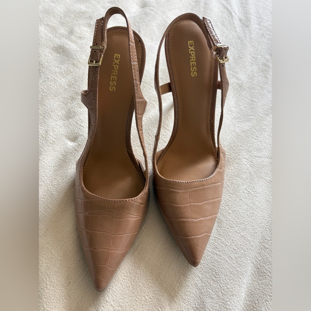 Express Women's Brown Croc-Embossed Slingback Heels